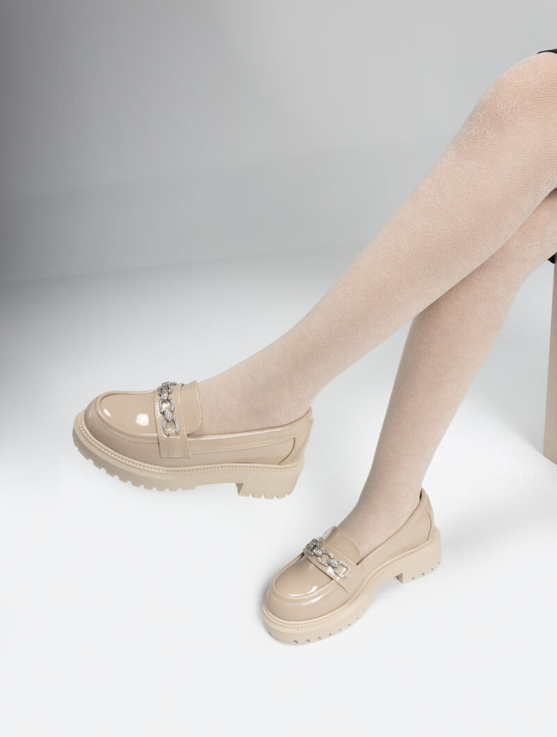 Derbies avec chaîne en strass